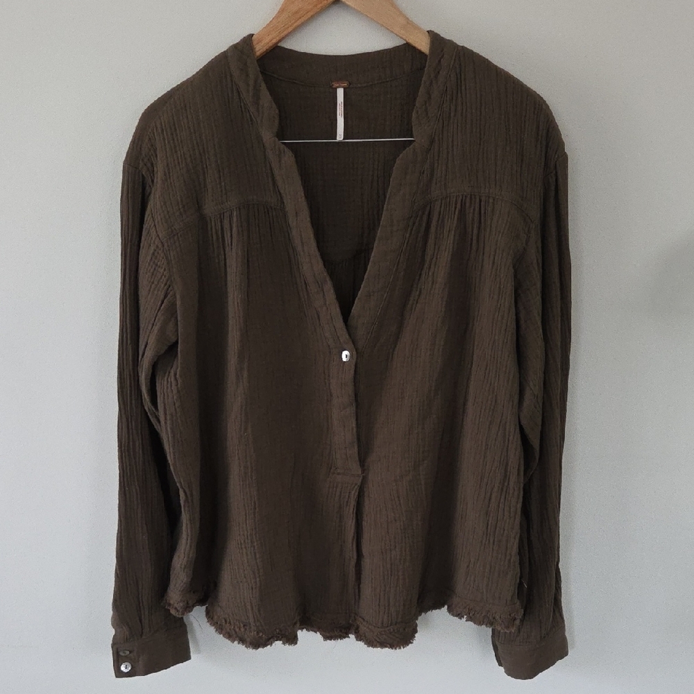 NWOT Free People Olive Blouse - Picture 1 of 9